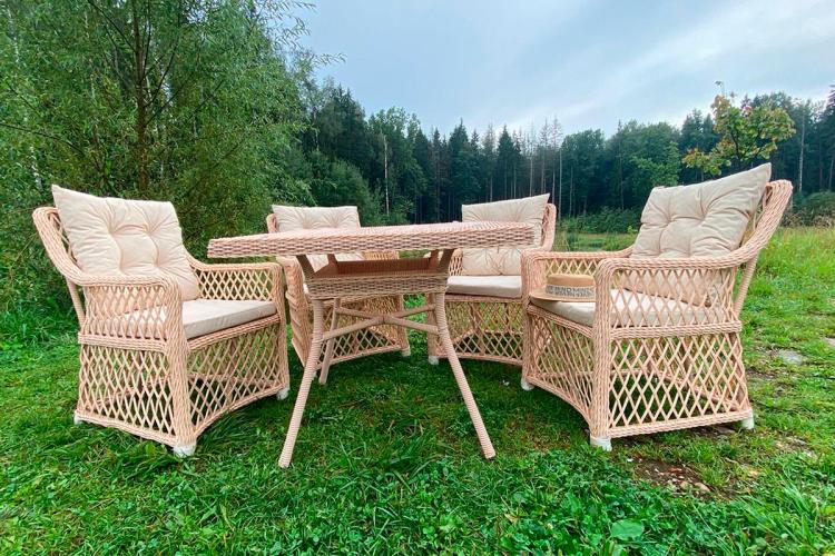 Плетеный комплект мебели MOKKA VILLA ROSA (4 персоны) + 8 подушек