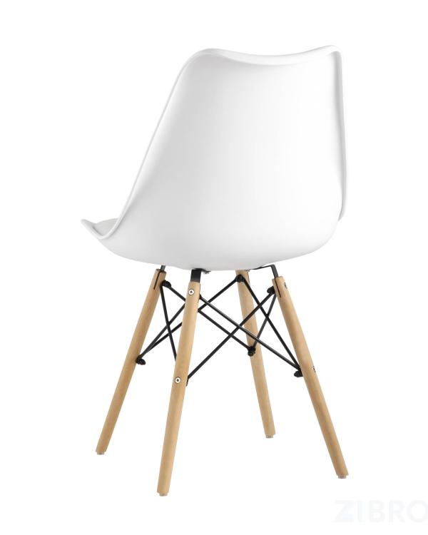 Стул Eames Soft белый обеденный сиденье экокожа ножки из массива бука
