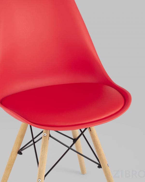 Стул Eames Soft красный обеденный сиденье экокожа ножки из массива бука