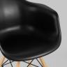 Стул DAW черный, сиденье PP пластик, эргономичные подлокотники, основание массив бука
