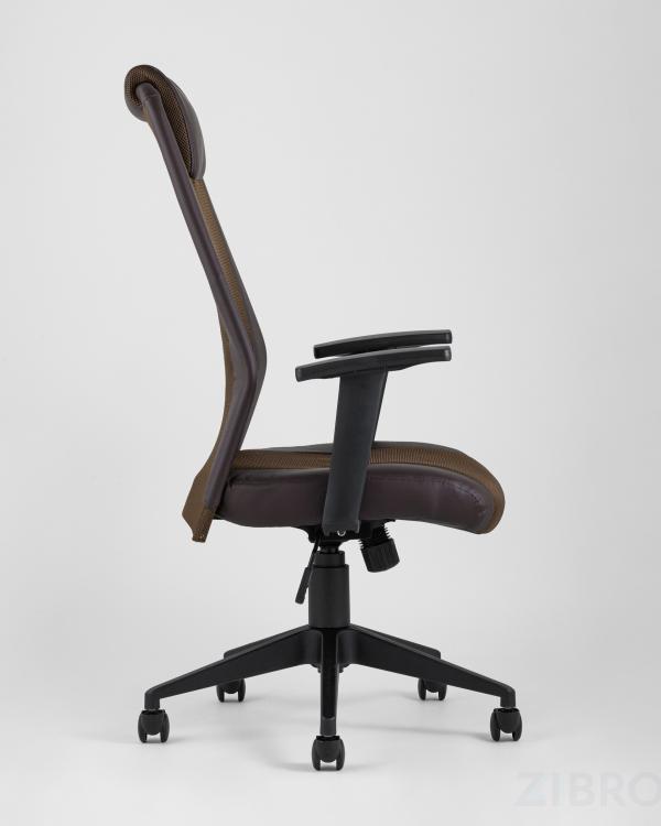 Компьютерное кресло TopChairs Studio офисное коричневое в обивке из экокожи и текстиля с сеткой, механизм качания To Компьютерное кресло TopChairs Studio офисное коричневое в обивке из экокожи и текстиля с сеткой, механизм качания To