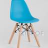 Комплект мебели детский стол белый Eames и 2 голубых стульчика