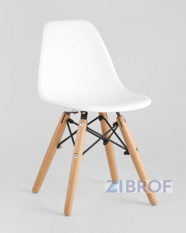 Комплект детский Eames стол и четыре стула белые